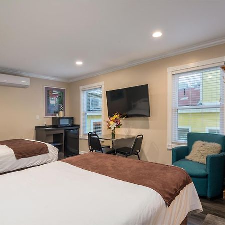 Glenmore Plaza Hotel Avalon Buitenkant foto