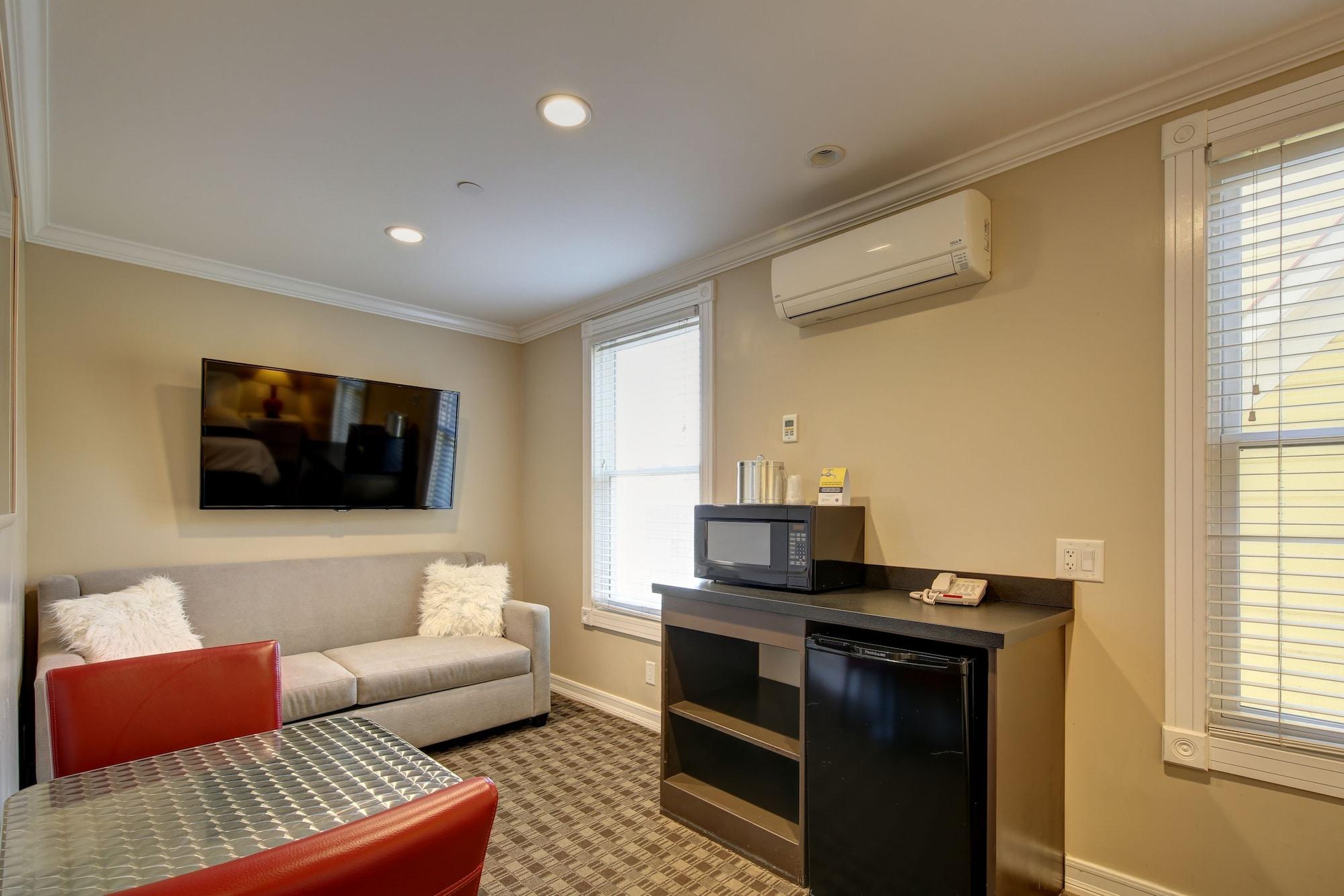 Glenmore Plaza Hotel Avalon Buitenkant foto