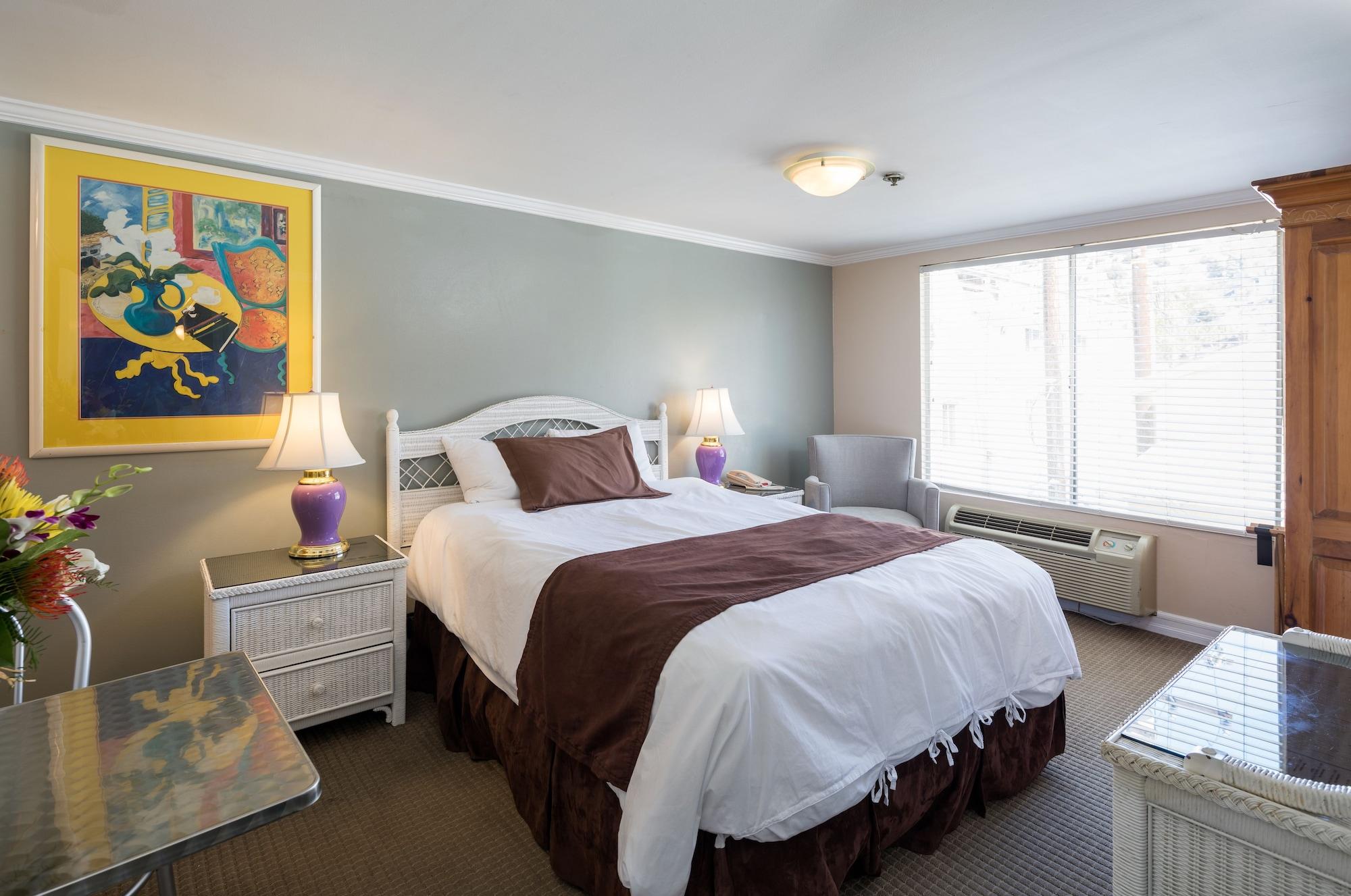 Glenmore Plaza Hotel Avalon Buitenkant foto